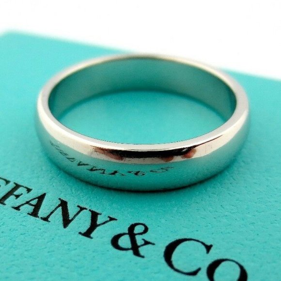 Lucida Platinum 4.5mm Wedding Engagement Eternity